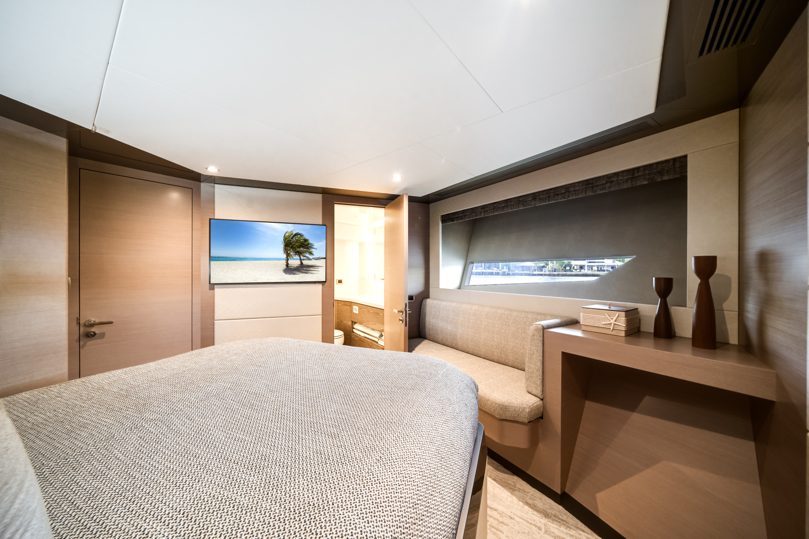 2025 Ocean Alexander 27R