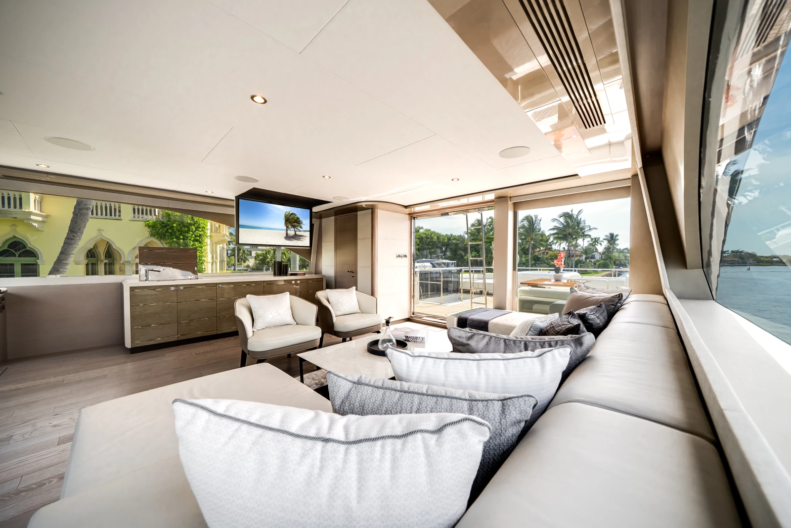 2025 Ocean Alexander 27R