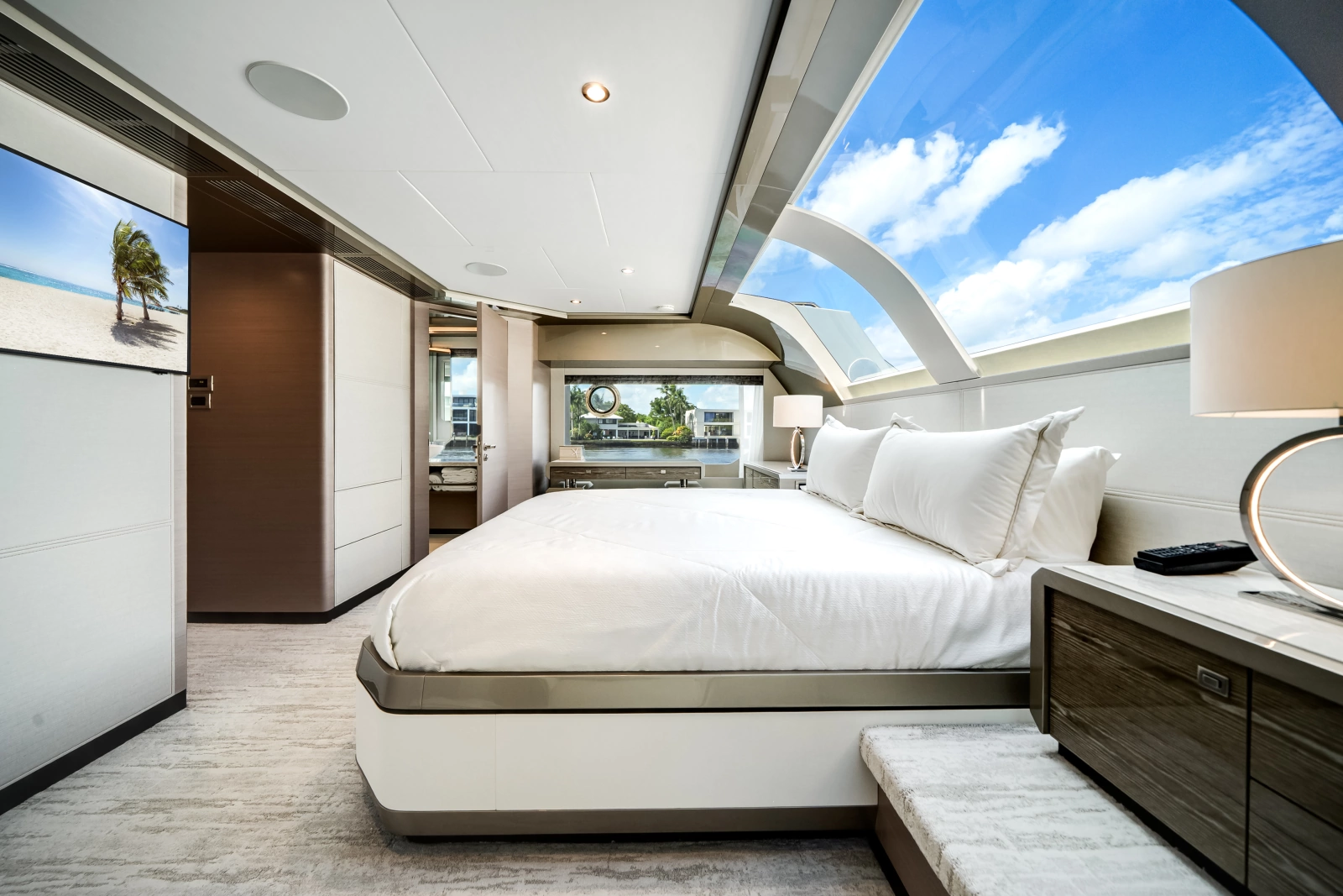 2025 Ocean Alexander 27R