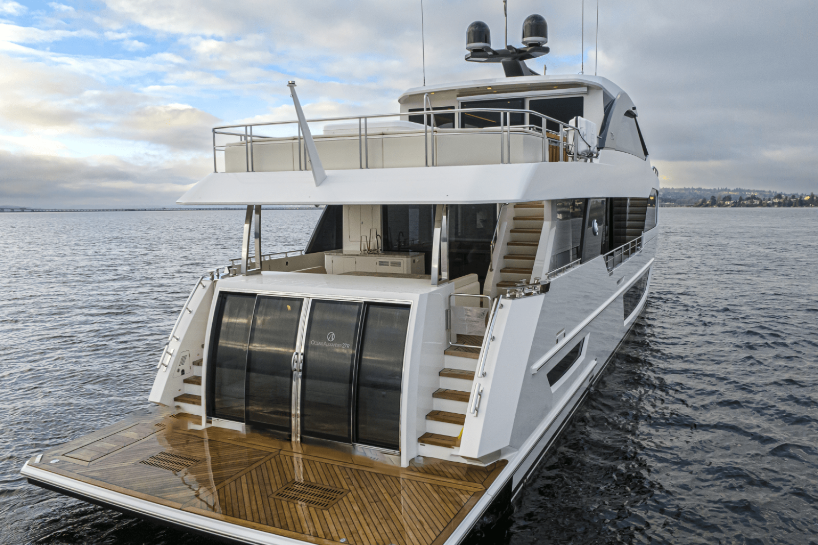 2025 Ocean Alexander 27R
