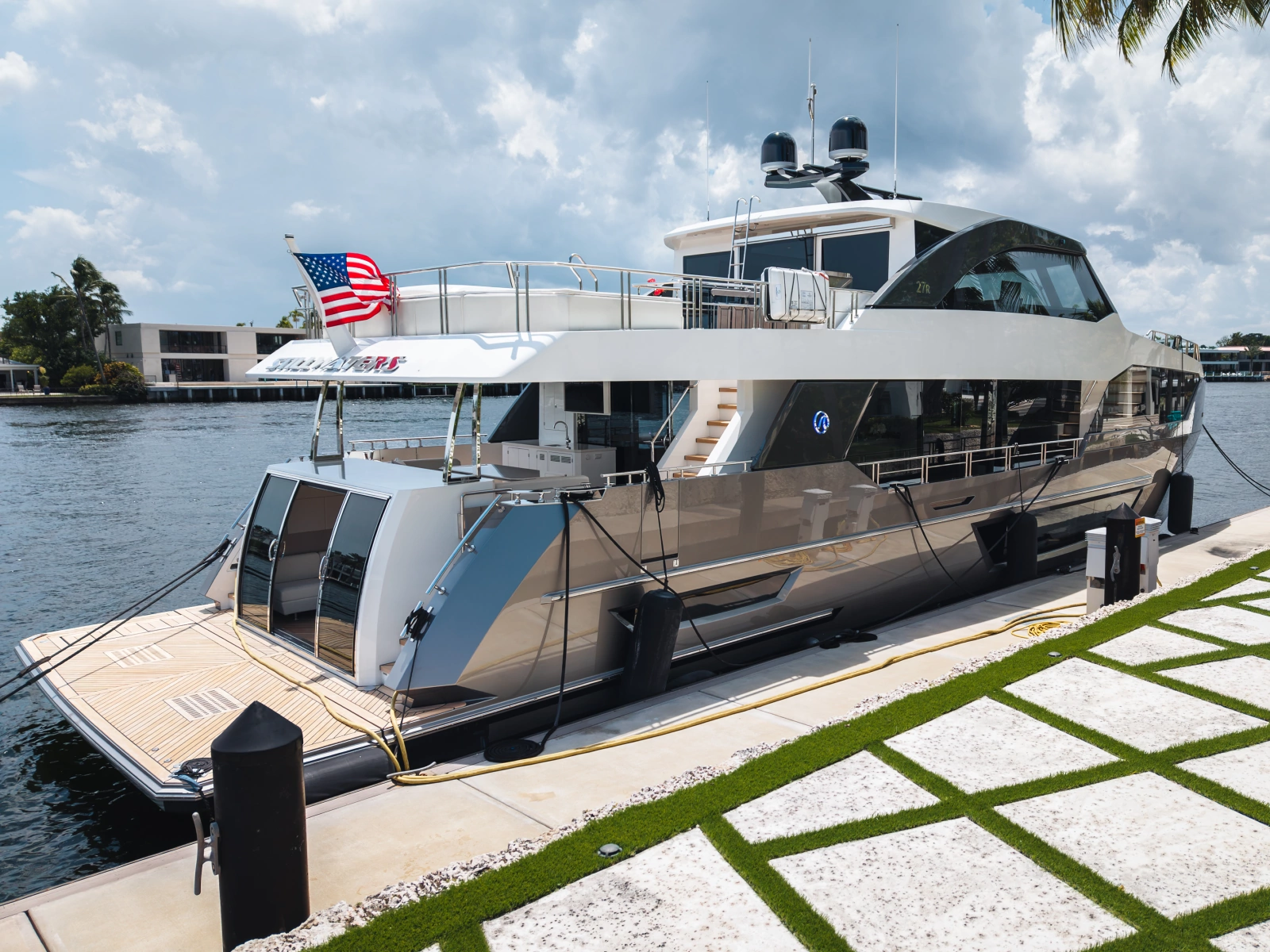 2025 Ocean Alexander 27R