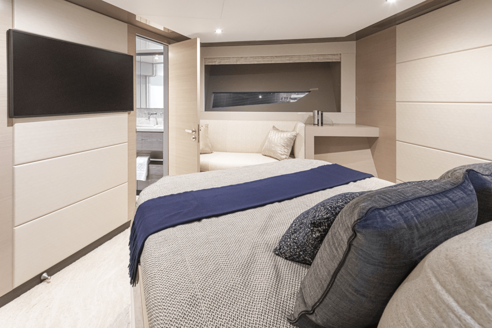 2025 Ocean Alexander 27R
