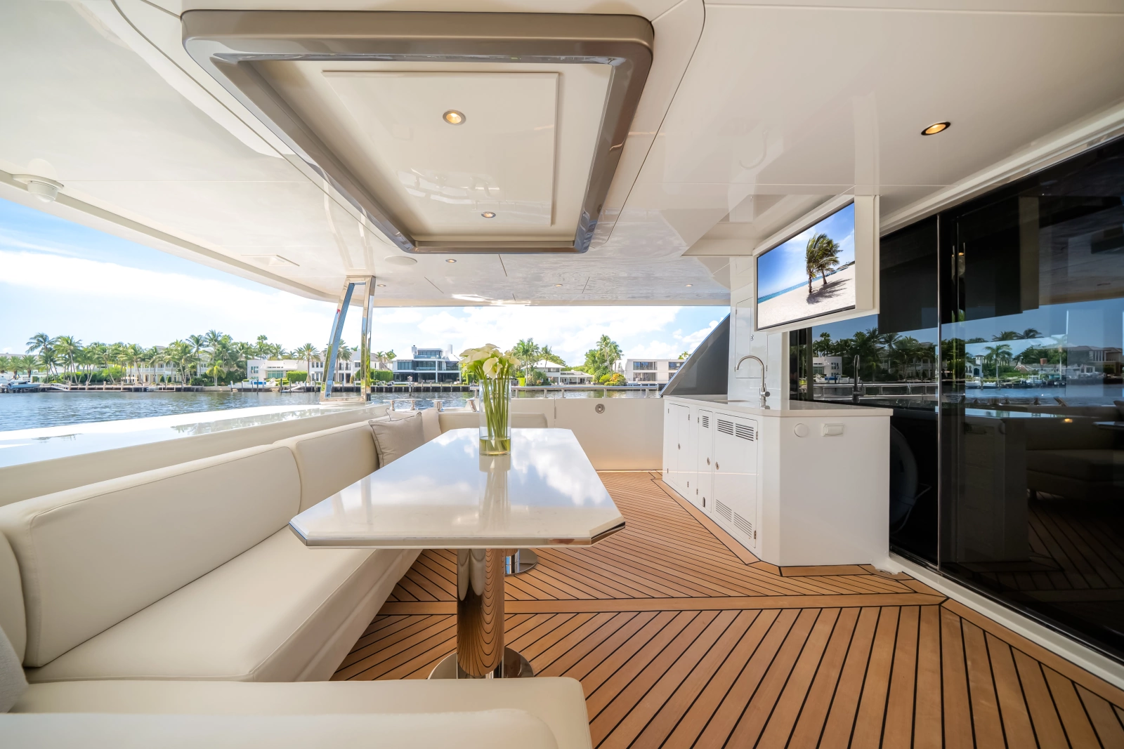 2025 Ocean Alexander 27R