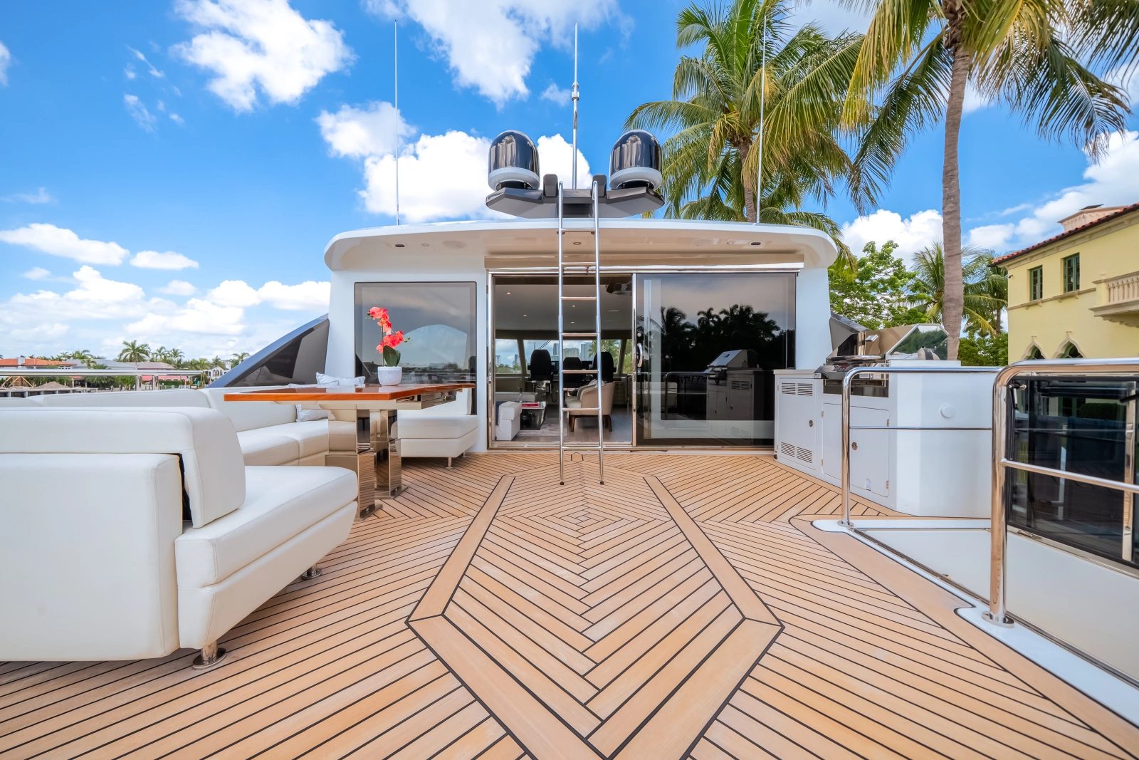 2025 Ocean Alexander 27R