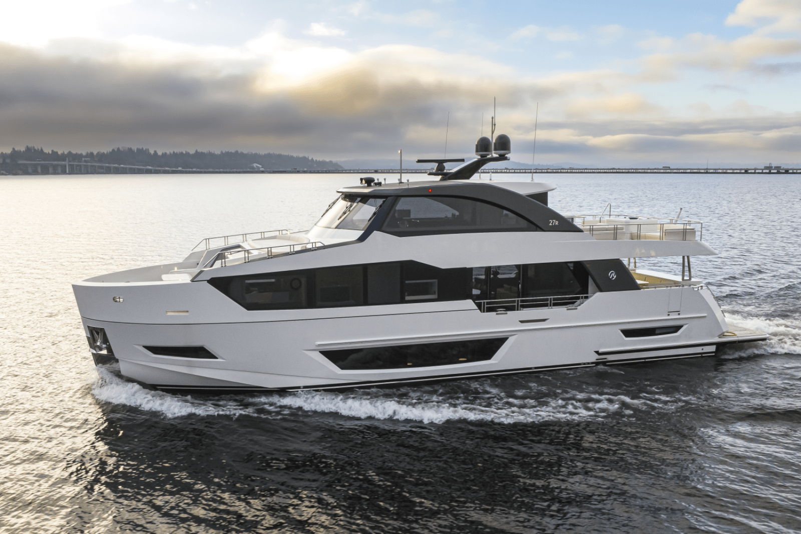 2025 Ocean Alexander 27R