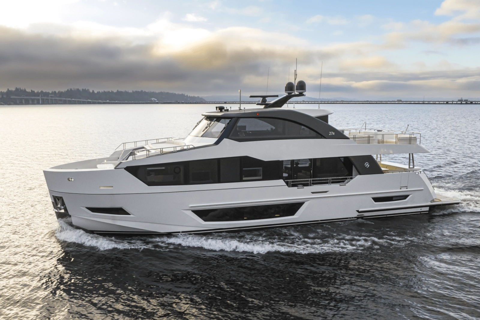 2025 Ocean Alexander 27R