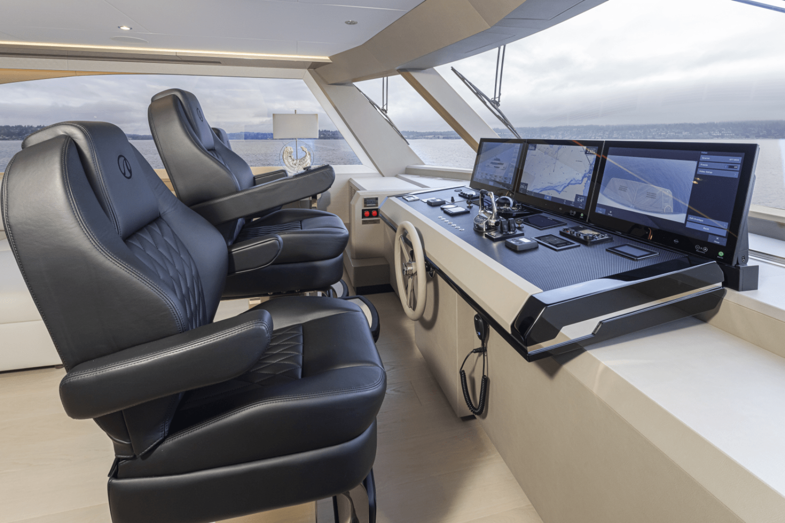 2025 Ocean Alexander 27R