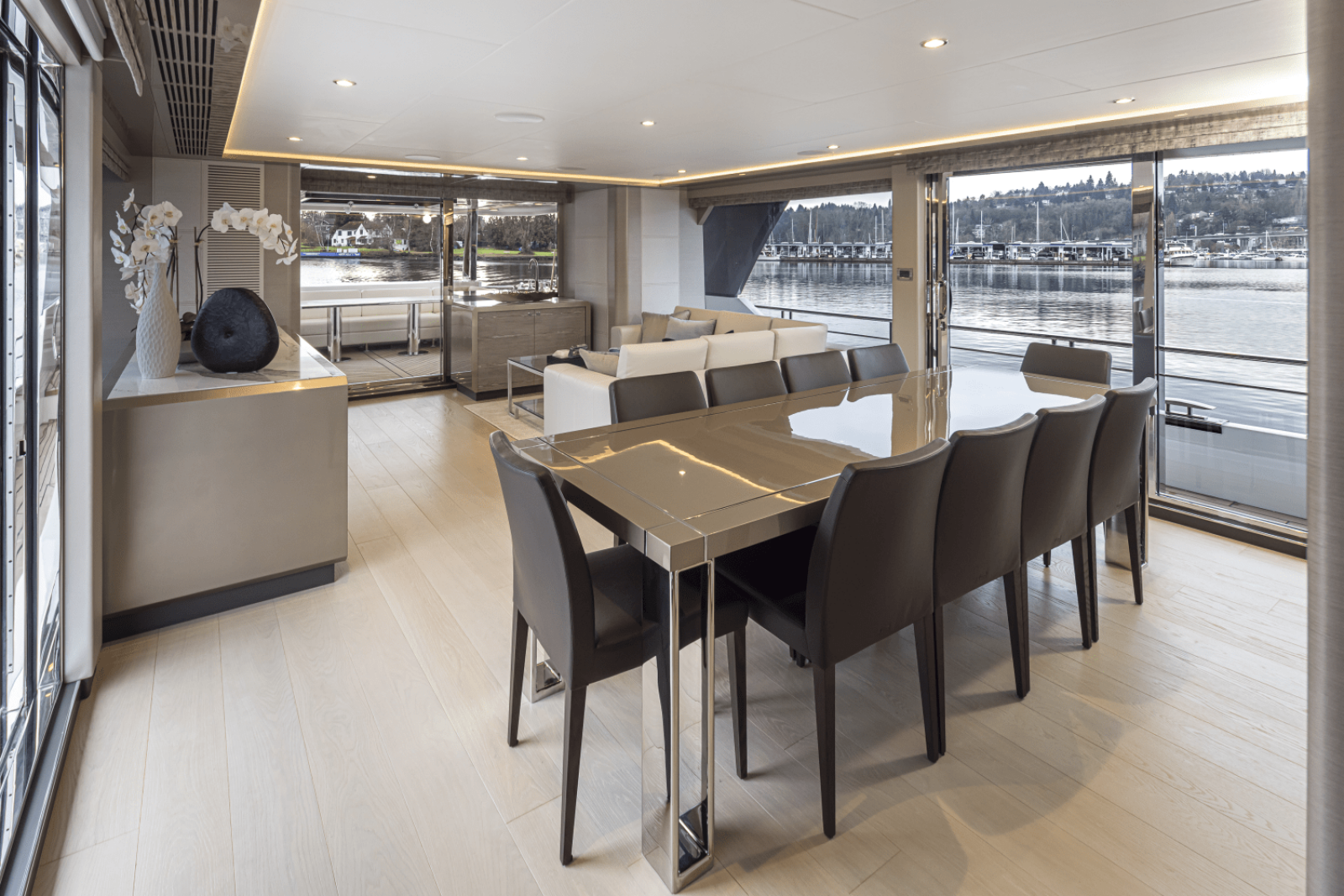 2025 Ocean Alexander 27R