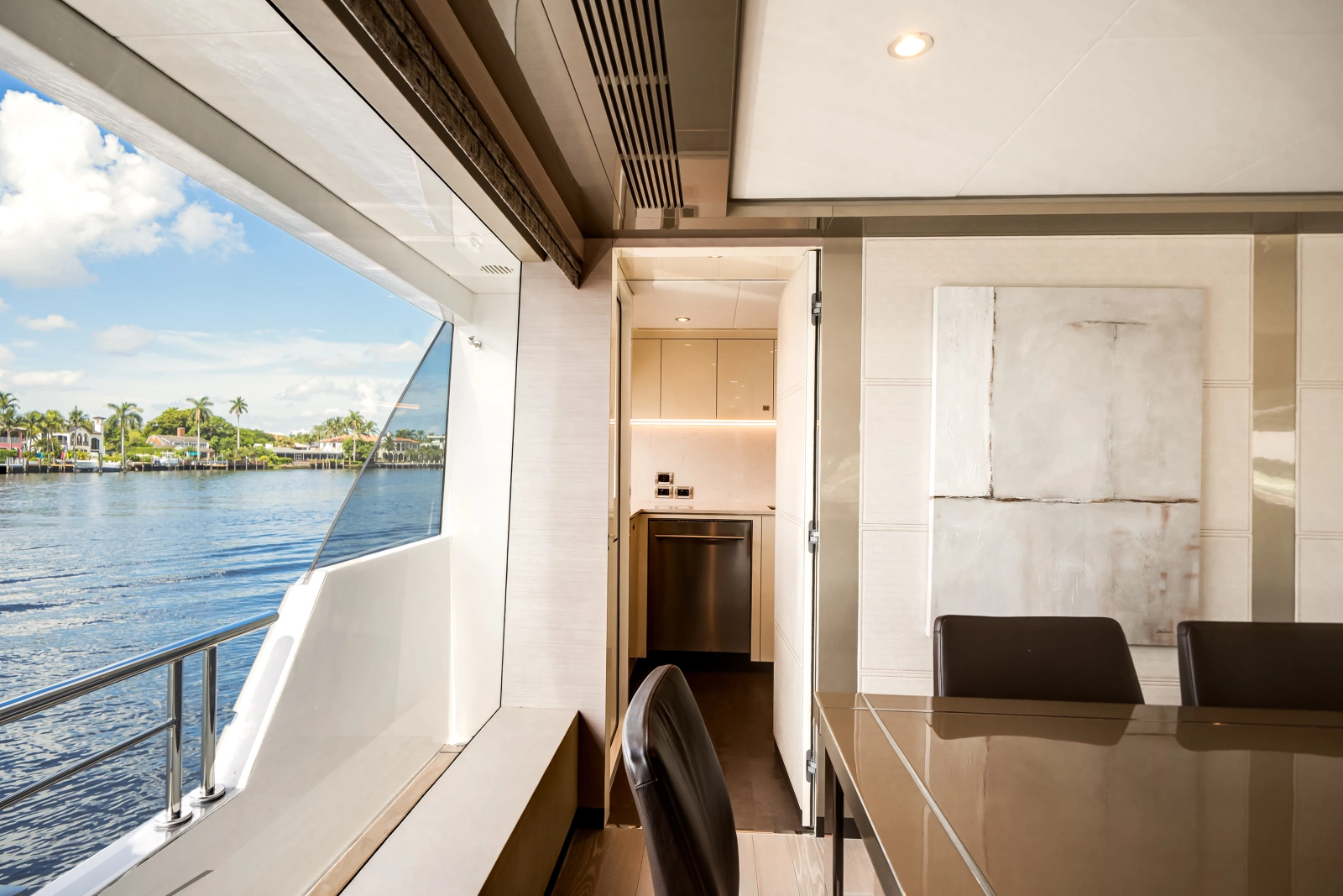 2025 Ocean Alexander 27R