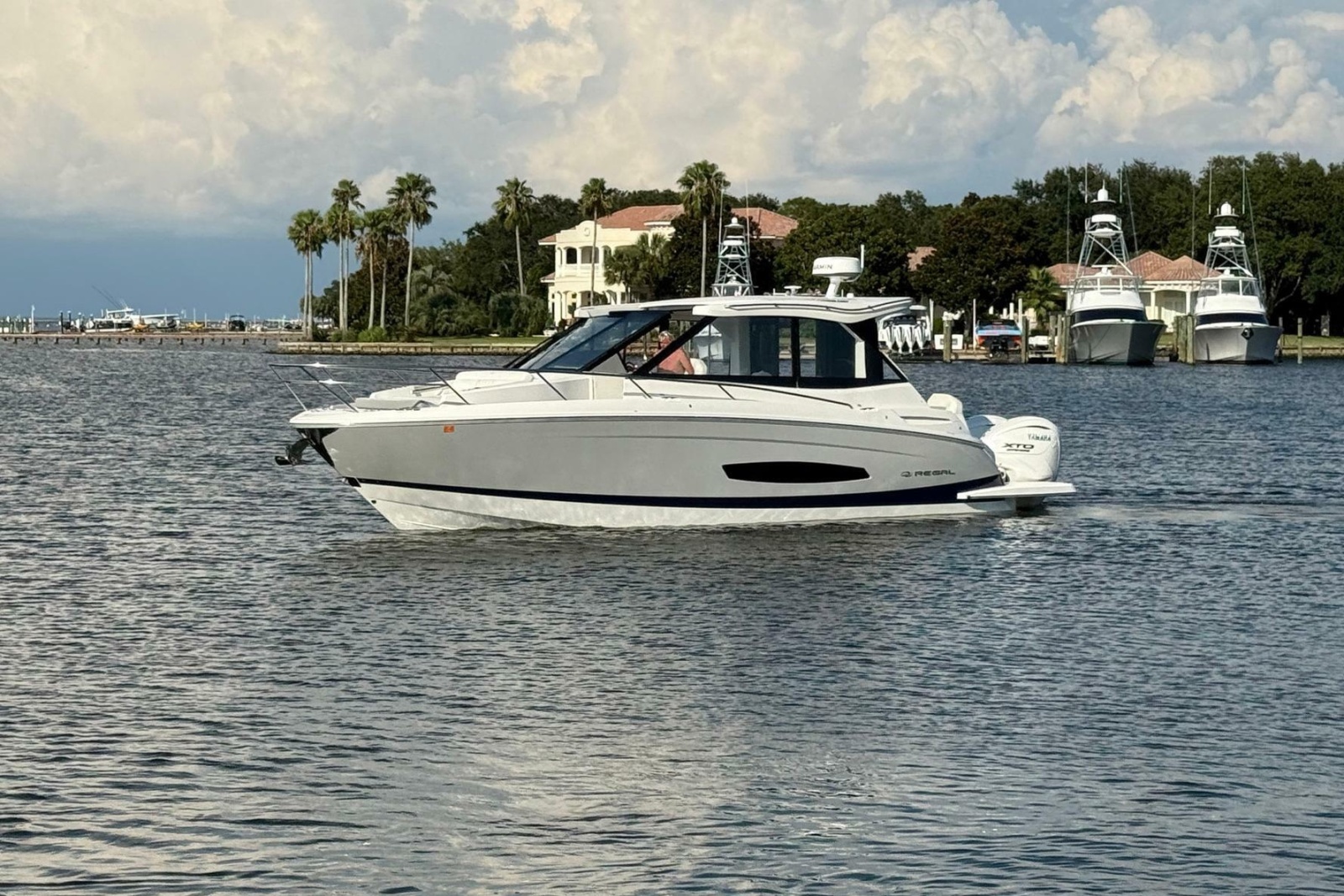 2025 Regal 36 XO