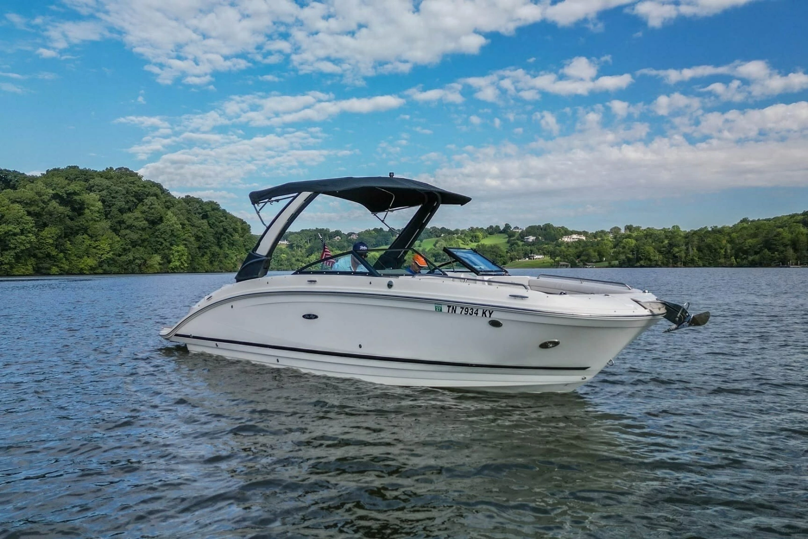 2024 Sea Ray SDX 270