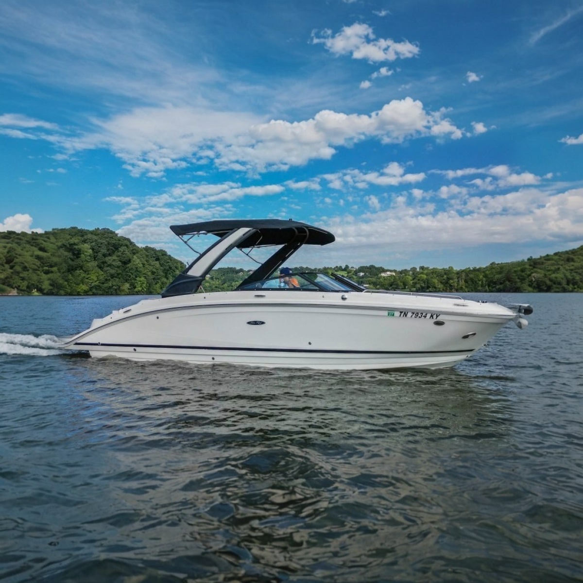 2024 Sea Ray SDX 270