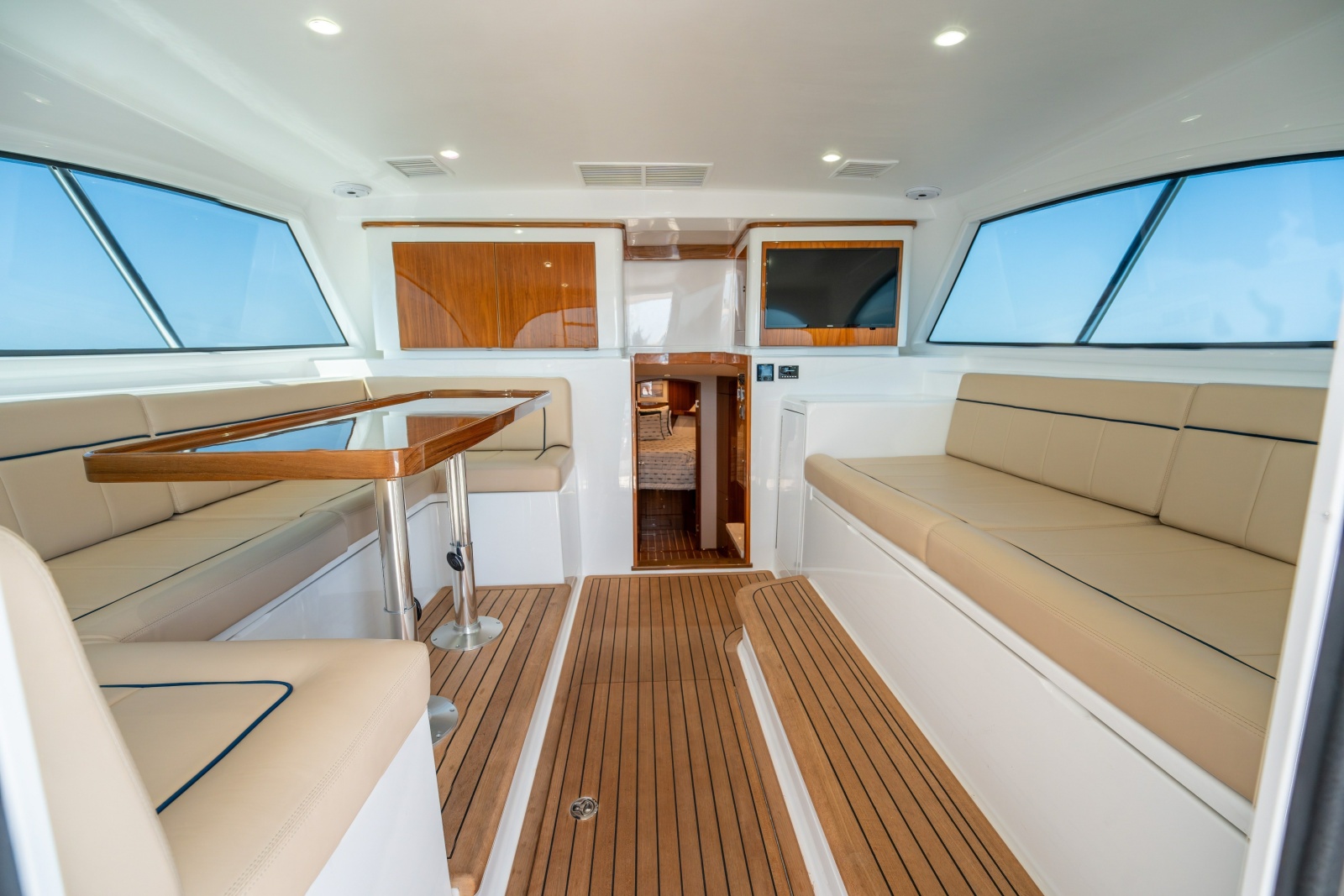 2023 Viking 46 Billfish