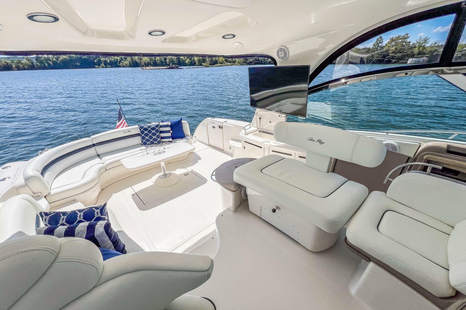 2005 Sea Ray 500 Sundancer