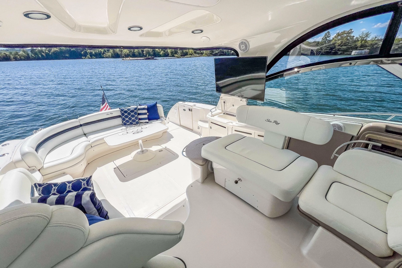 2005 Sea Ray 500 Sundancer