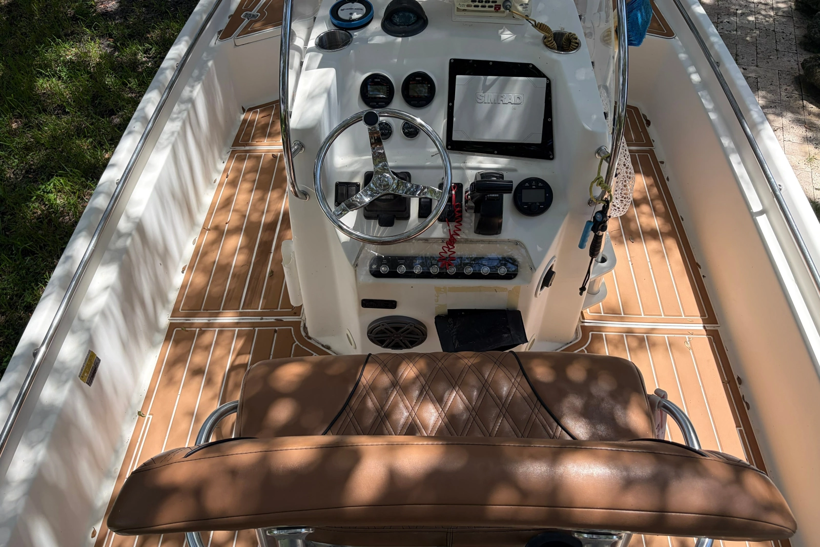 2002 Scout 240 Bay Scout