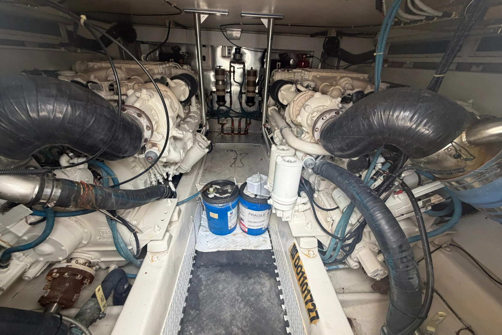 2000 Ocean Yachts 56 Super Sport