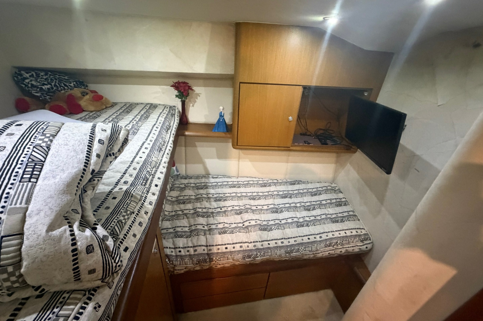 2000 Ocean Yachts 56 Super Sport