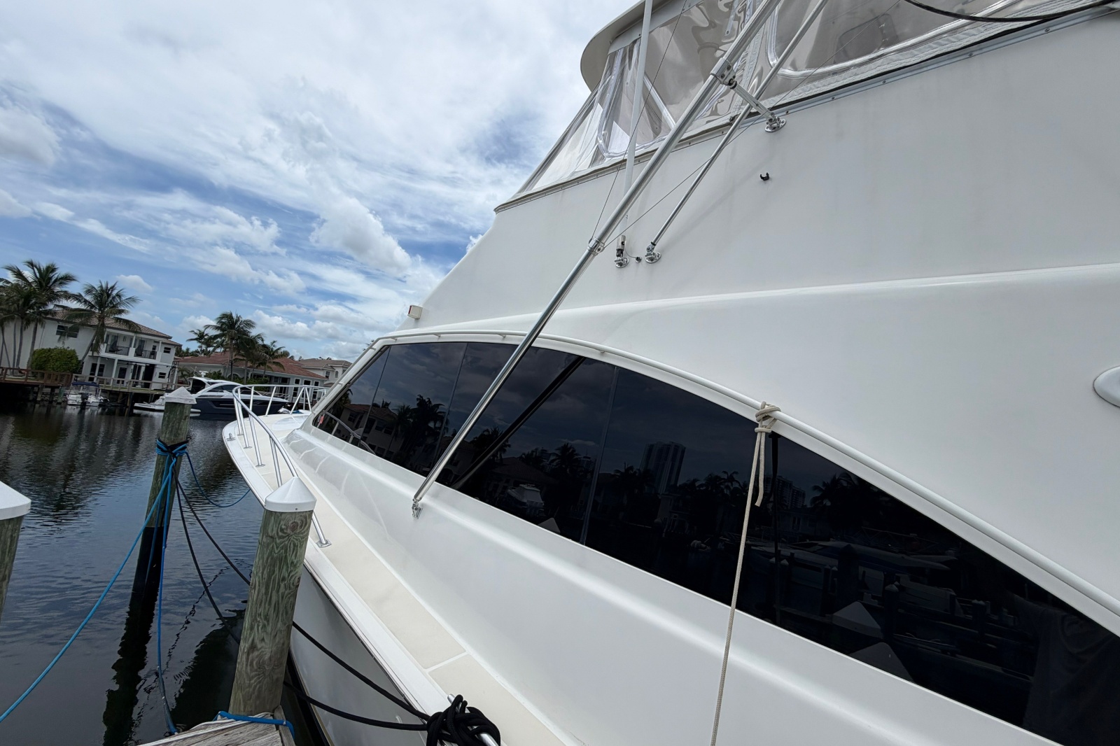 2000 Ocean Yachts 56 Super Sport