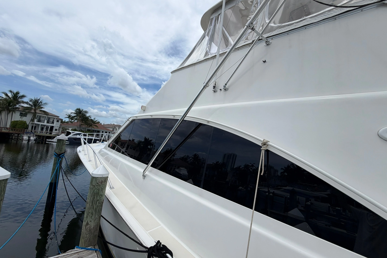 2000 Ocean Yachts 56 Super Sport