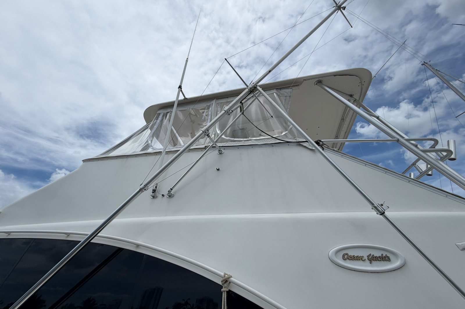 2000 Ocean Yachts 56 Super Sport