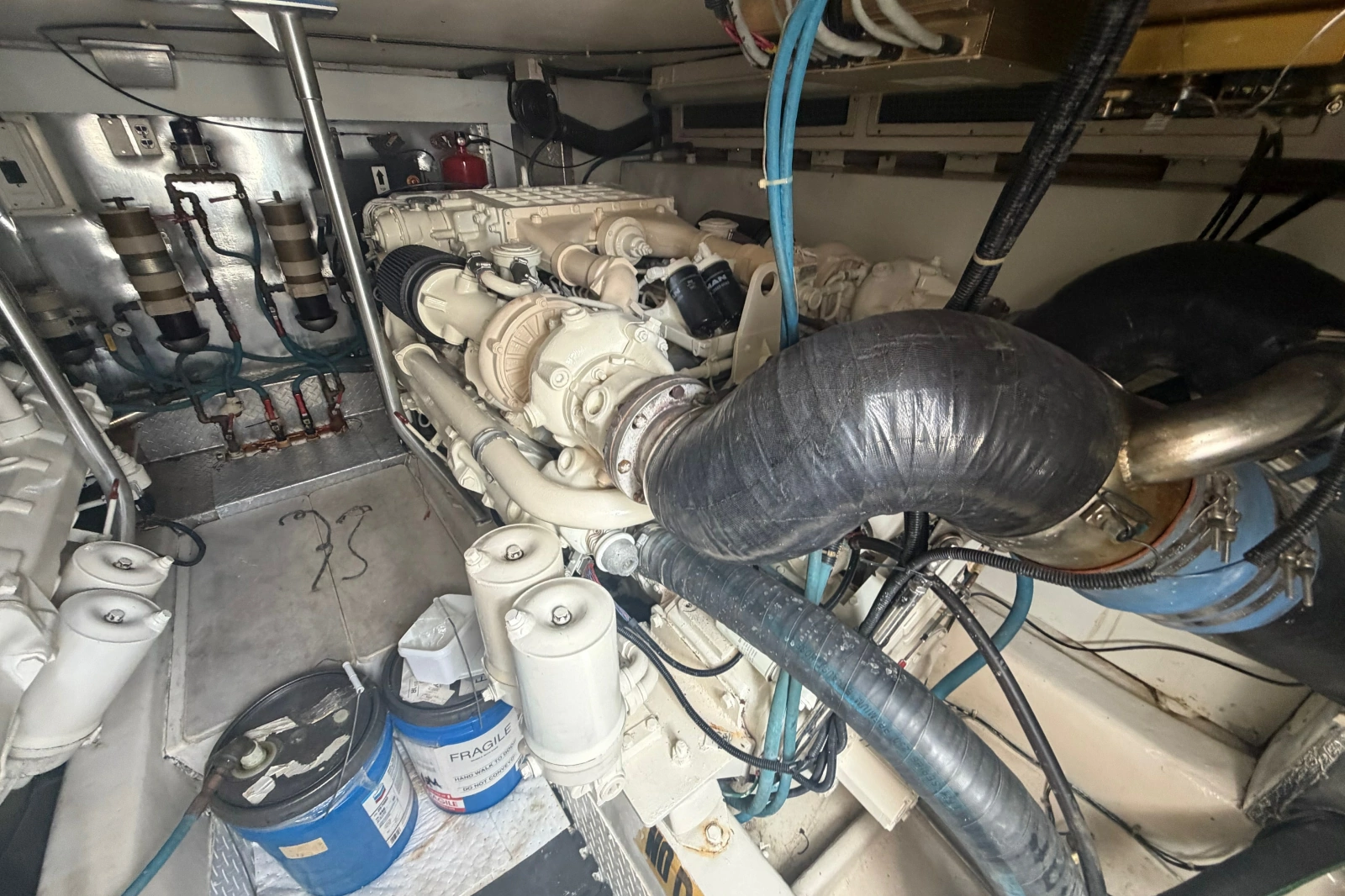 2000 Ocean Yachts 56 Super Sport