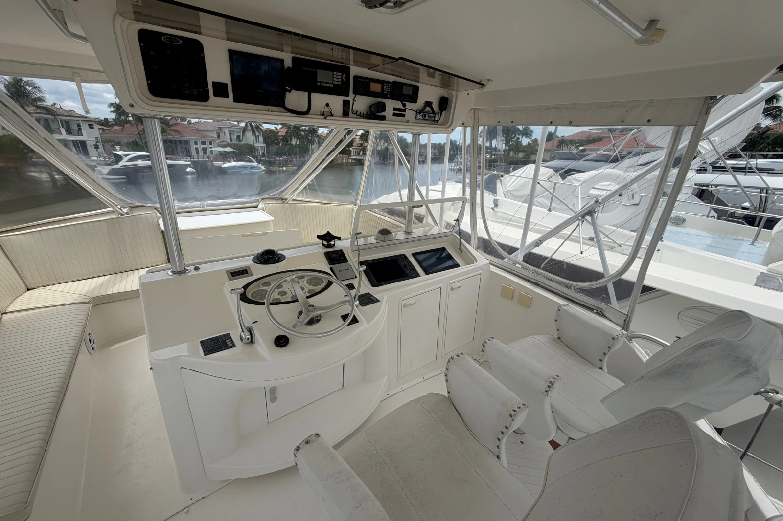 2000 Ocean Yachts 56 Super Sport