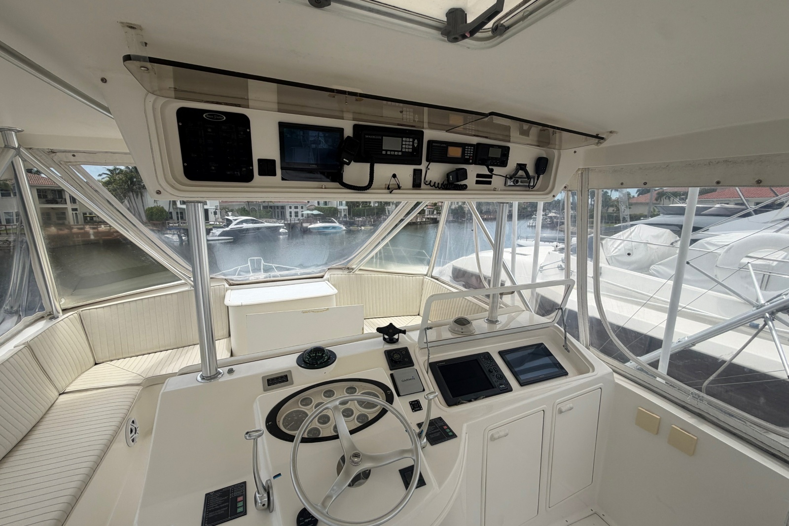 2000 Ocean Yachts 56 Super Sport