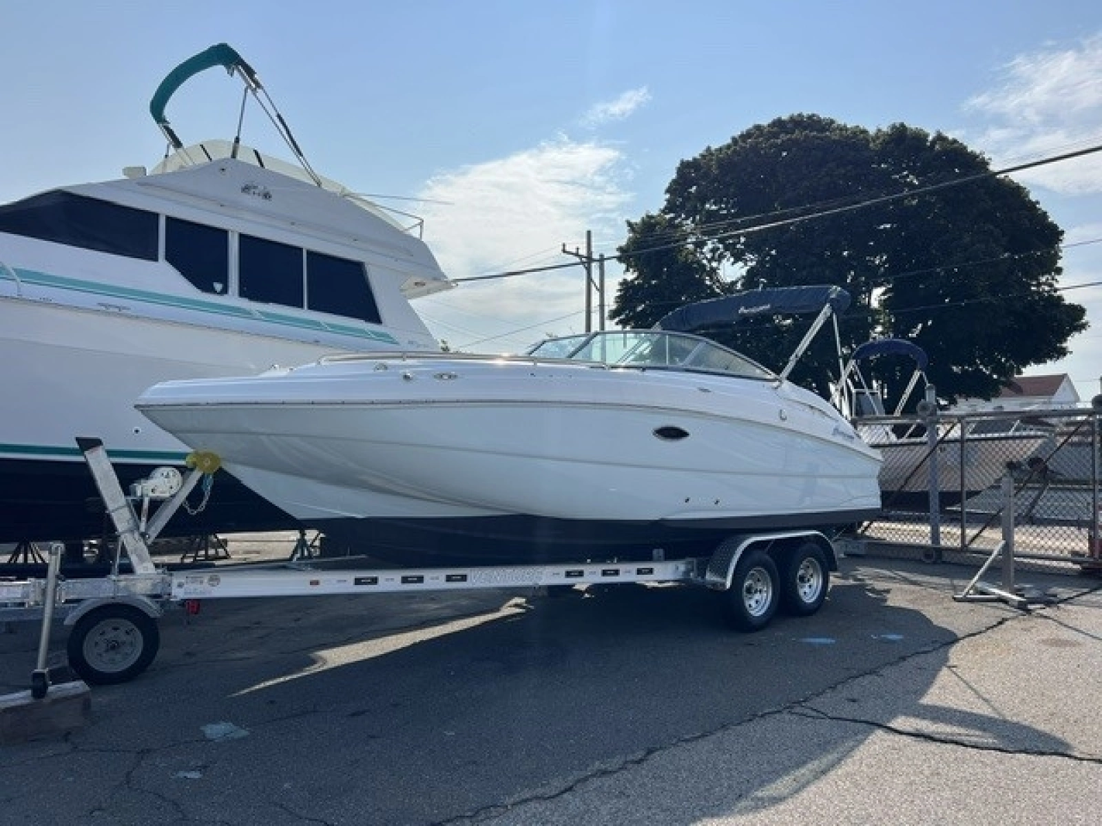 2017 Hurricane 2200
