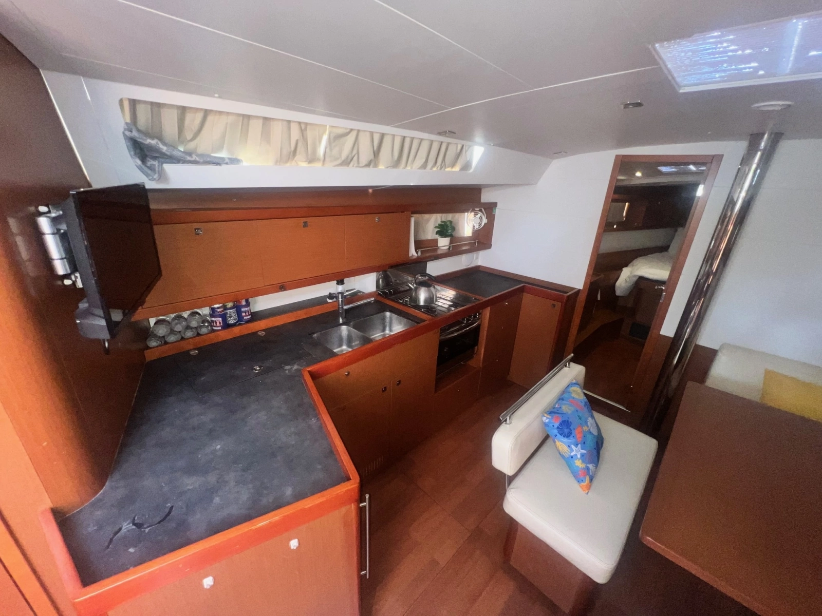 2016 Beneteau Oceanis 45