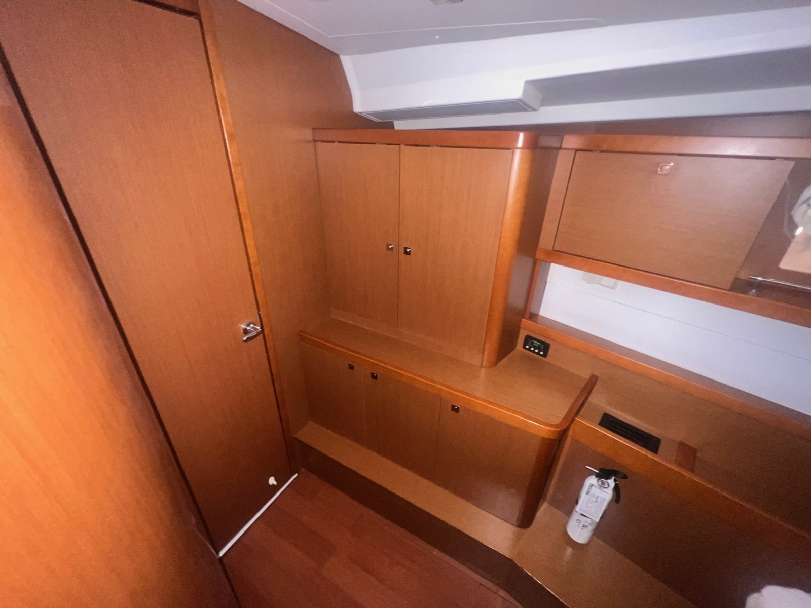 2016 Beneteau Oceanis 45