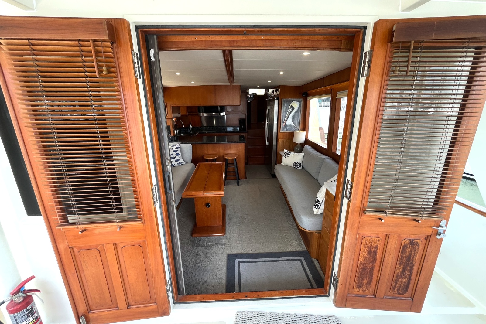 51Salon From Cockpit