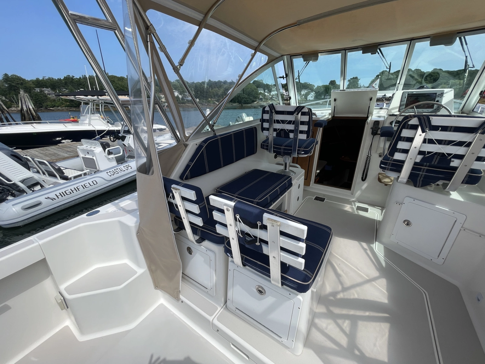 2004 Back Cove 29