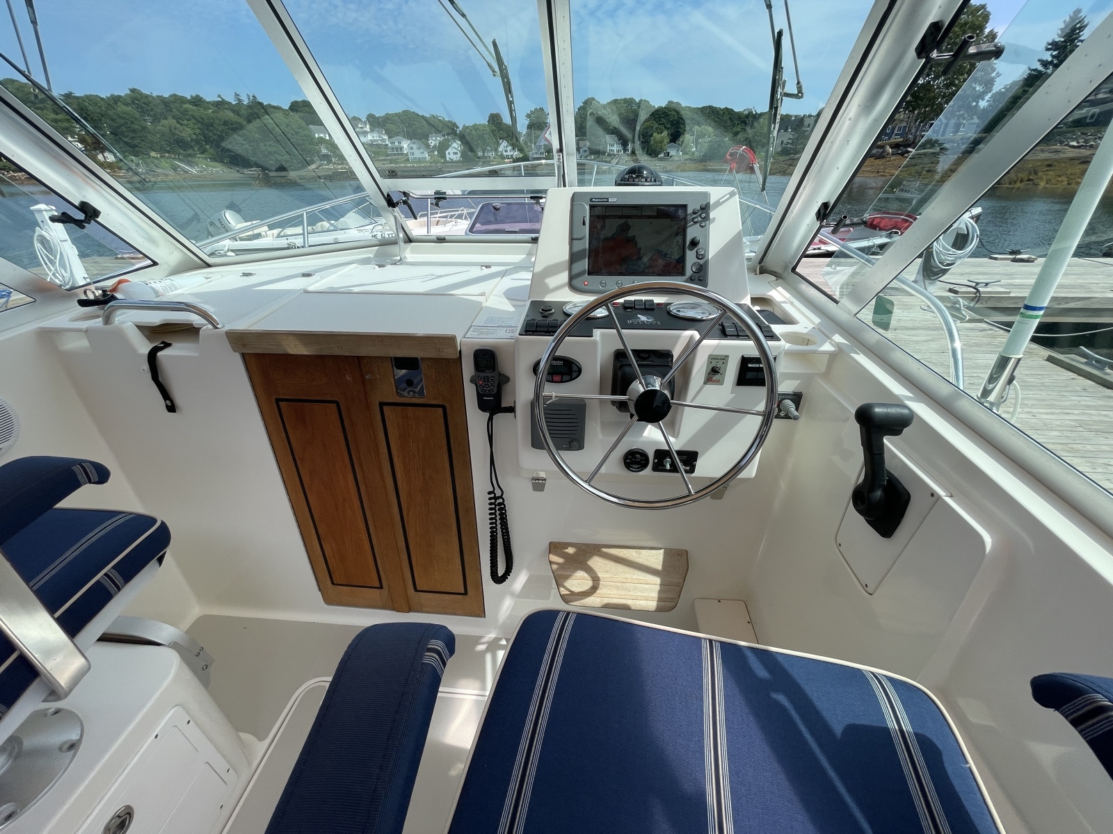 2004 Back Cove 29