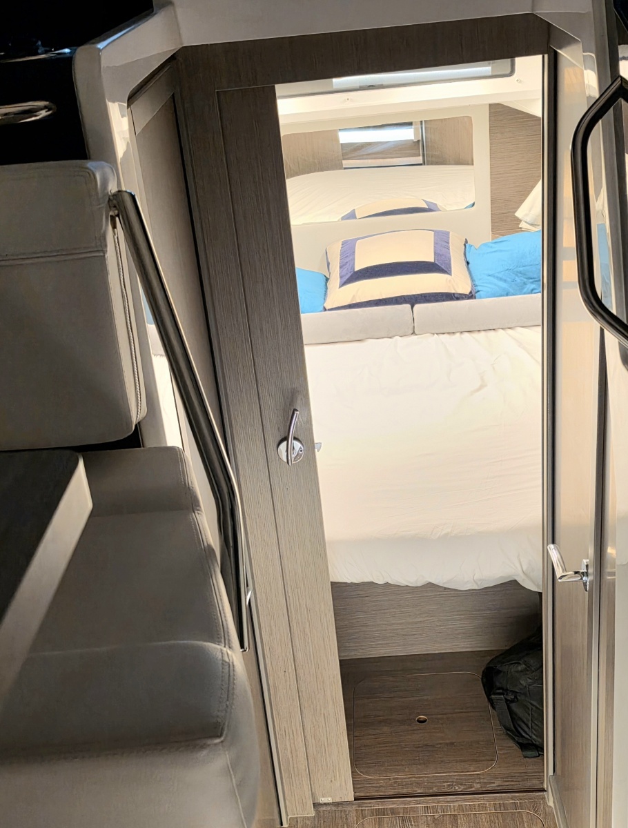 2026 Jeanneau NC 895 Series 2