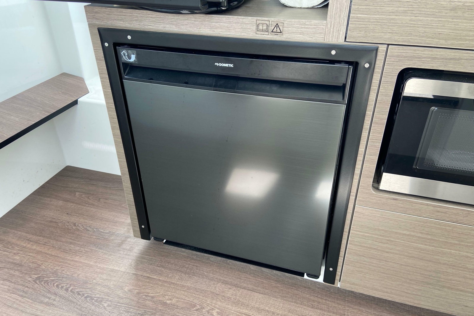 2026 Jeanneau NC 895 Series 2