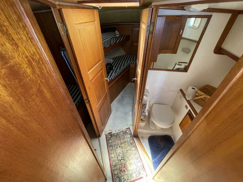 1982 Californian 34 LRC