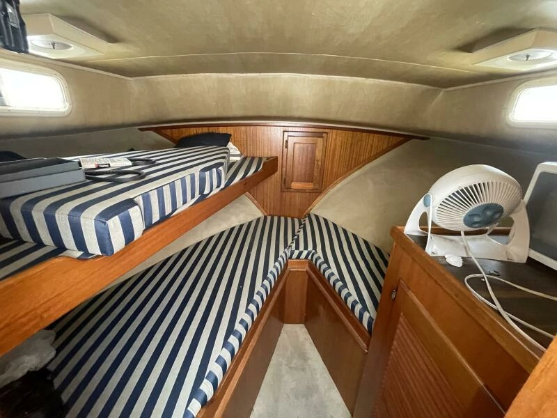 1982 Californian 34 LRC