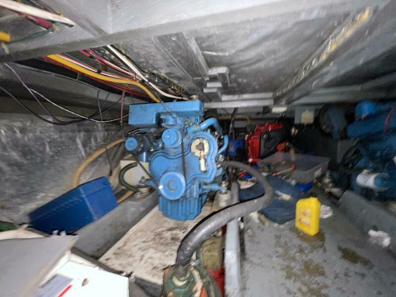 1982 Californian 34 LRC