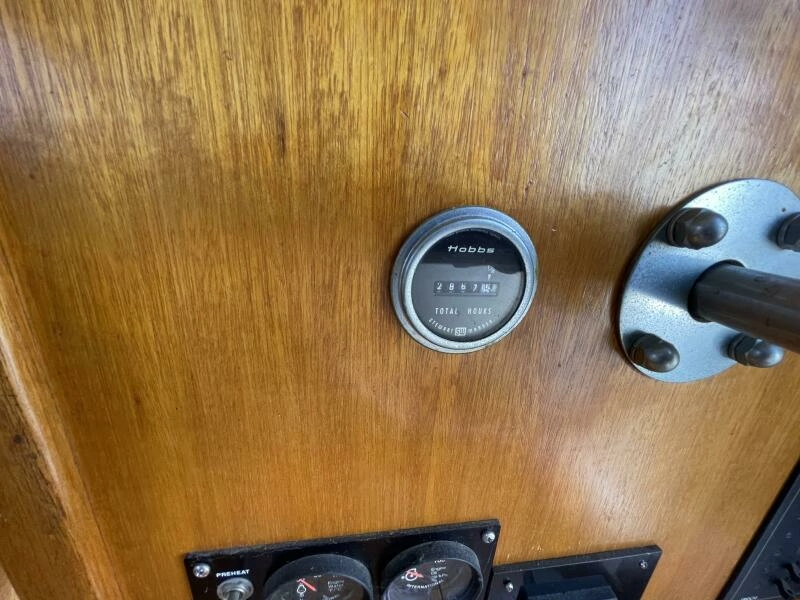 1982 Californian 34 LRC