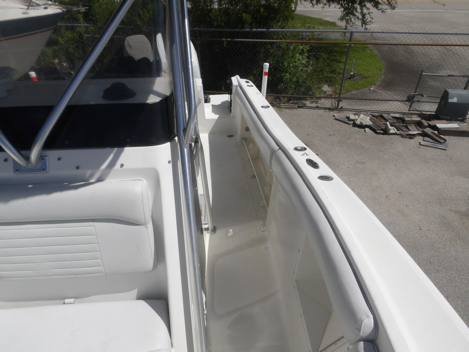 2000 Hydra-Sports 2596