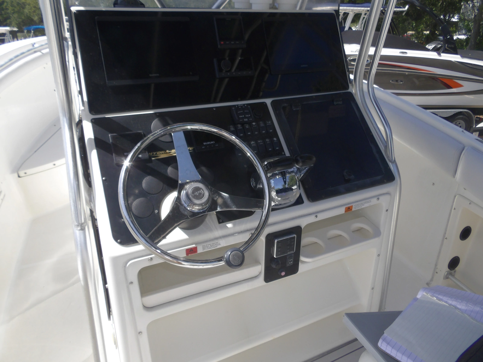 2000 Hydra-Sports 2596