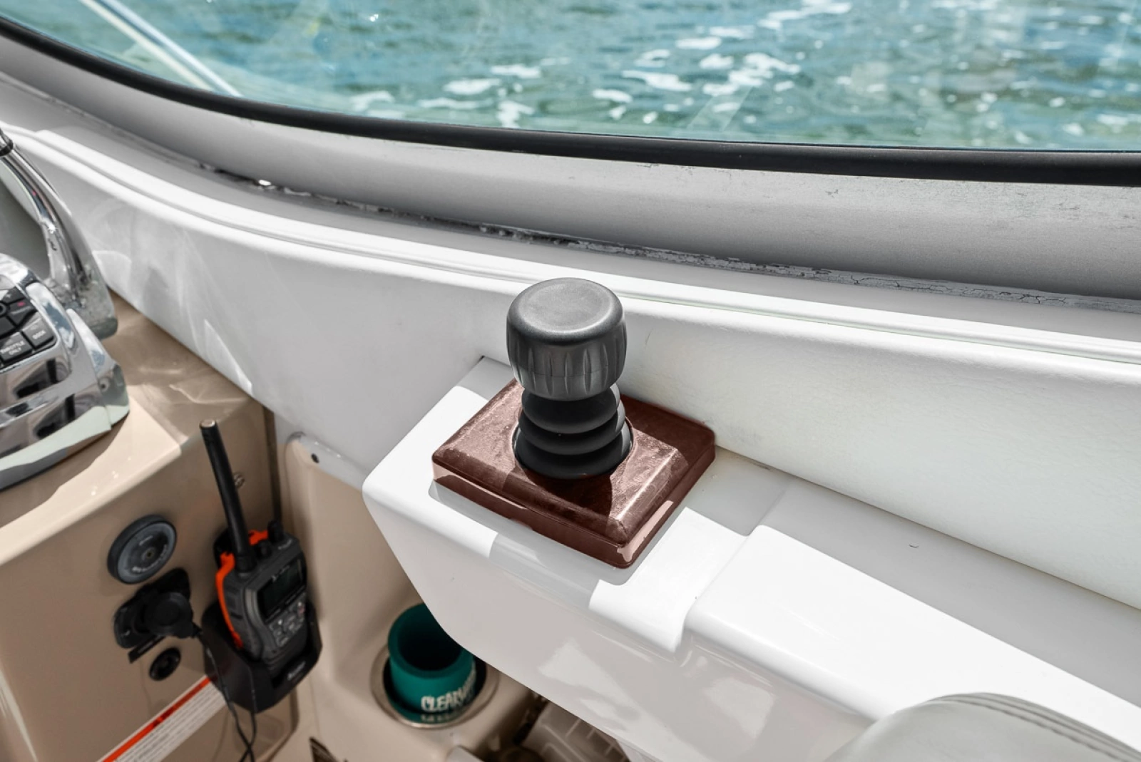 2009 Sea Ray 310 Sundancer