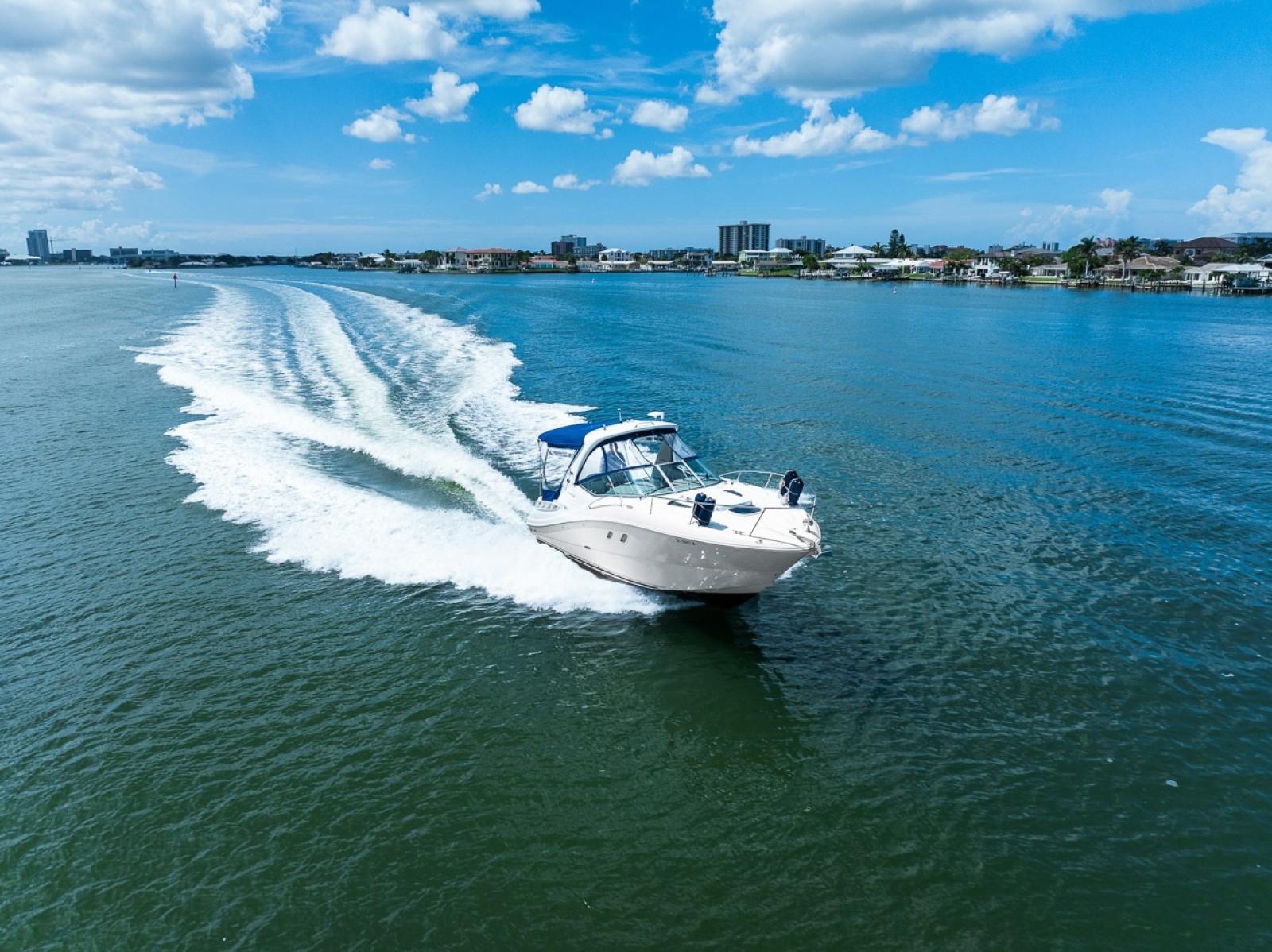 2009 Sea Ray 310 Sundancer