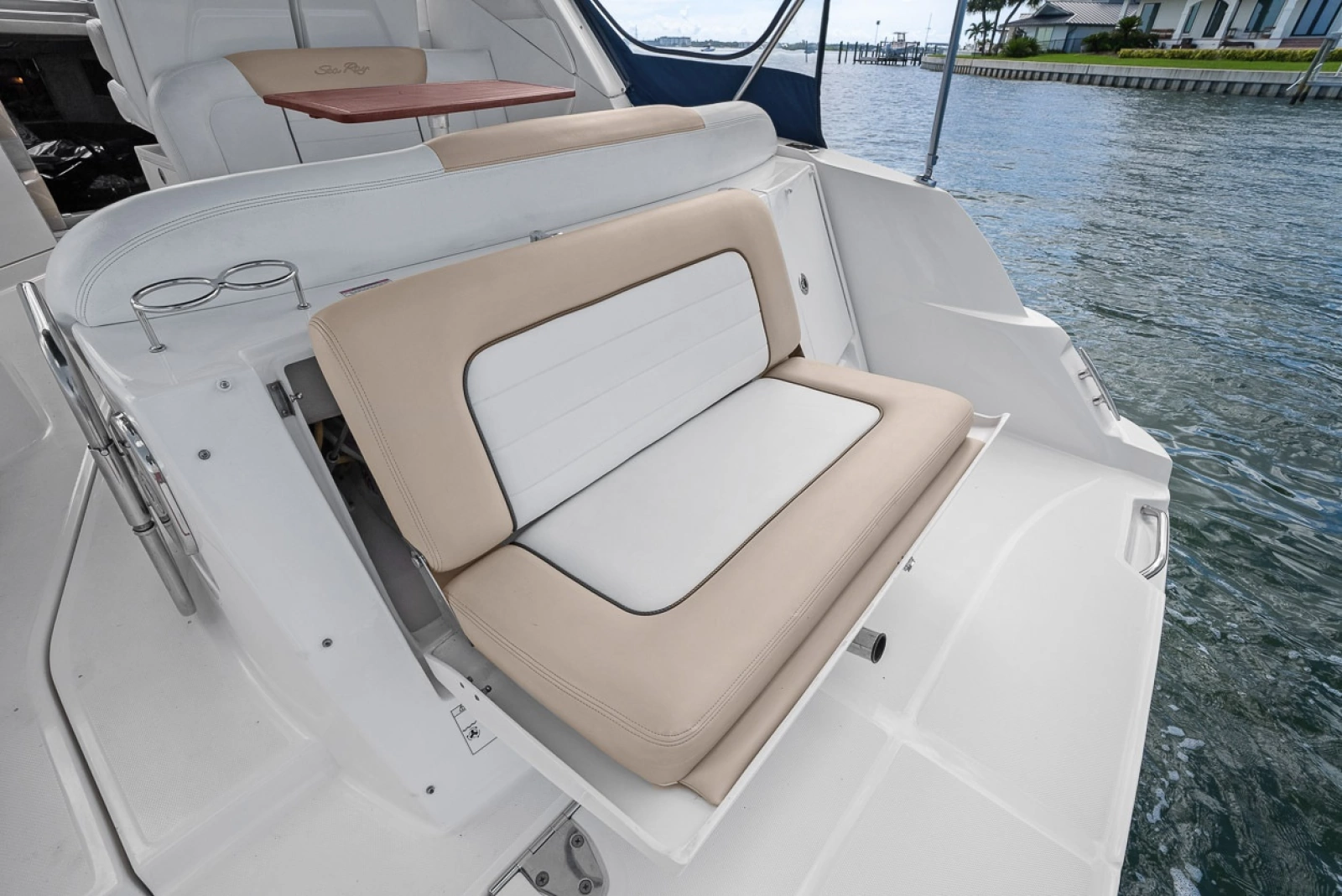 Folding  Stern Seat
