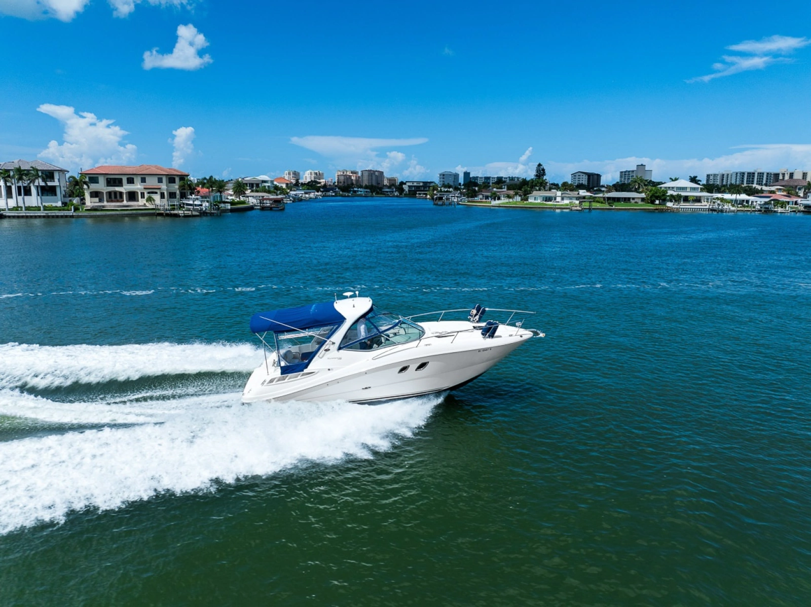 2009 Sea Ray 310 Sundancer