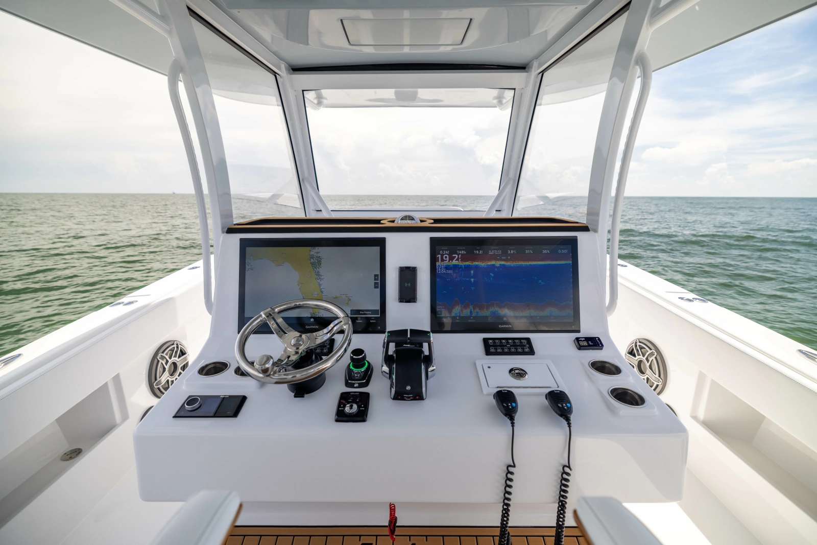 2026 Front Runner Catamaran
