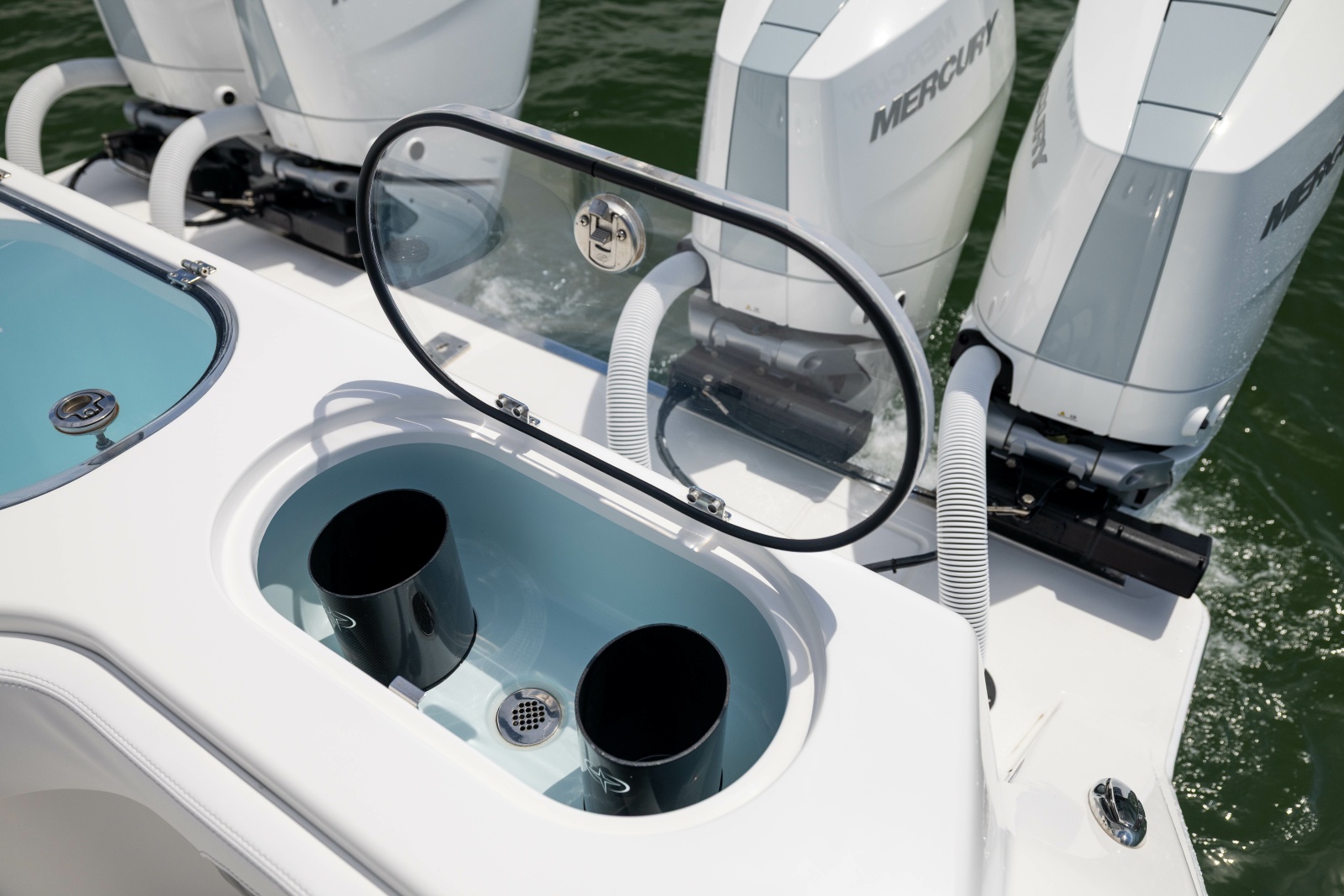 2026 Front Runner Catamaran