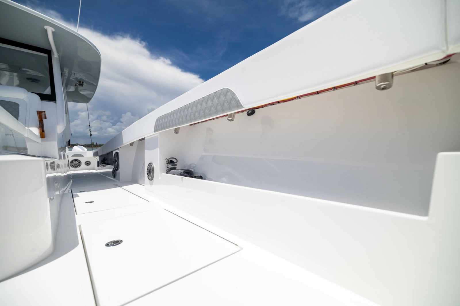 2026 Front Runner Catamaran