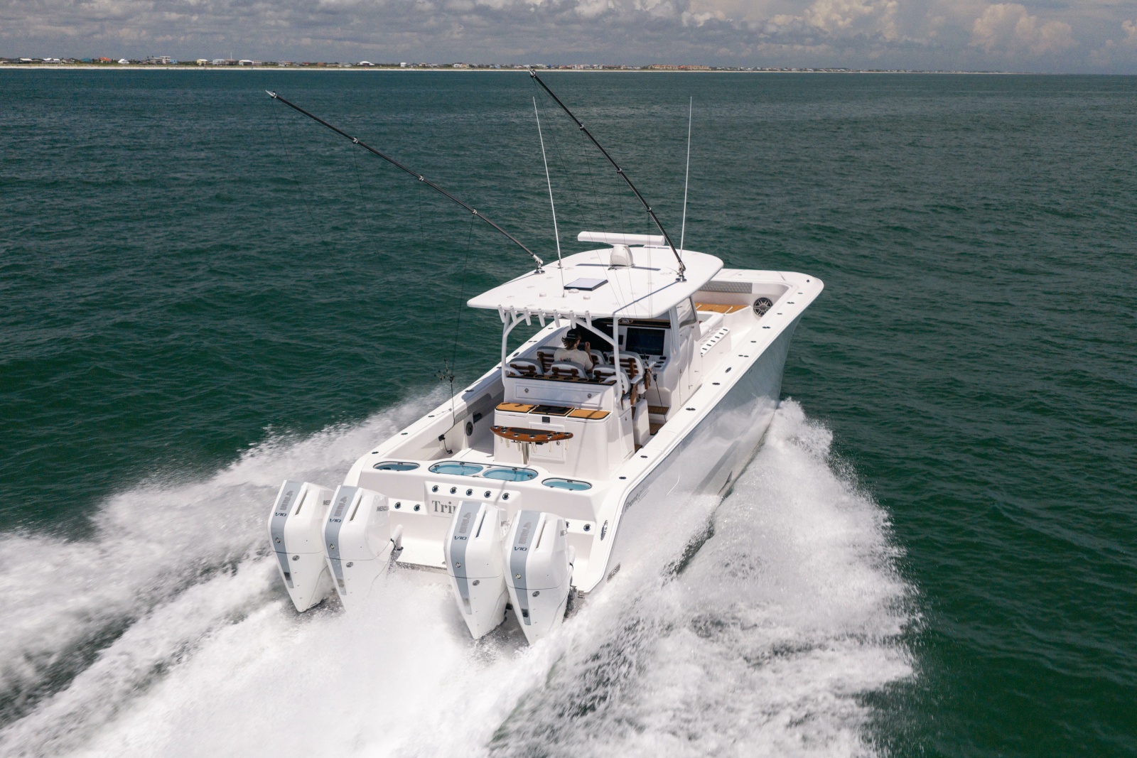 2026 Front Runner Catamaran